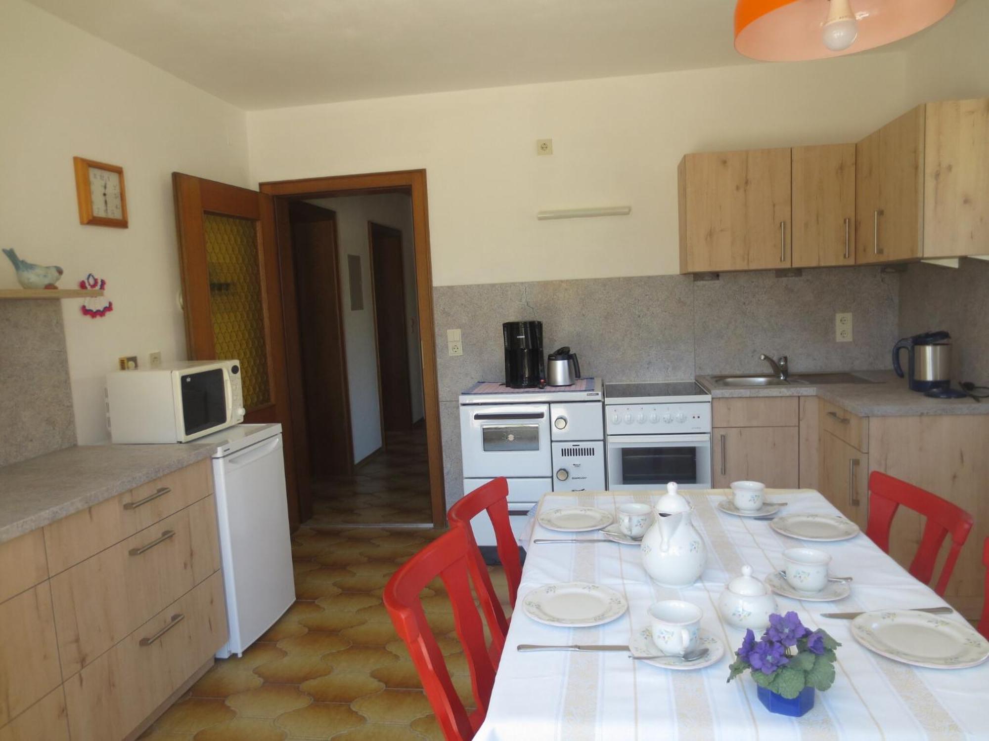 Welcoming Chalet Near Forest In 론바크 외부 사진