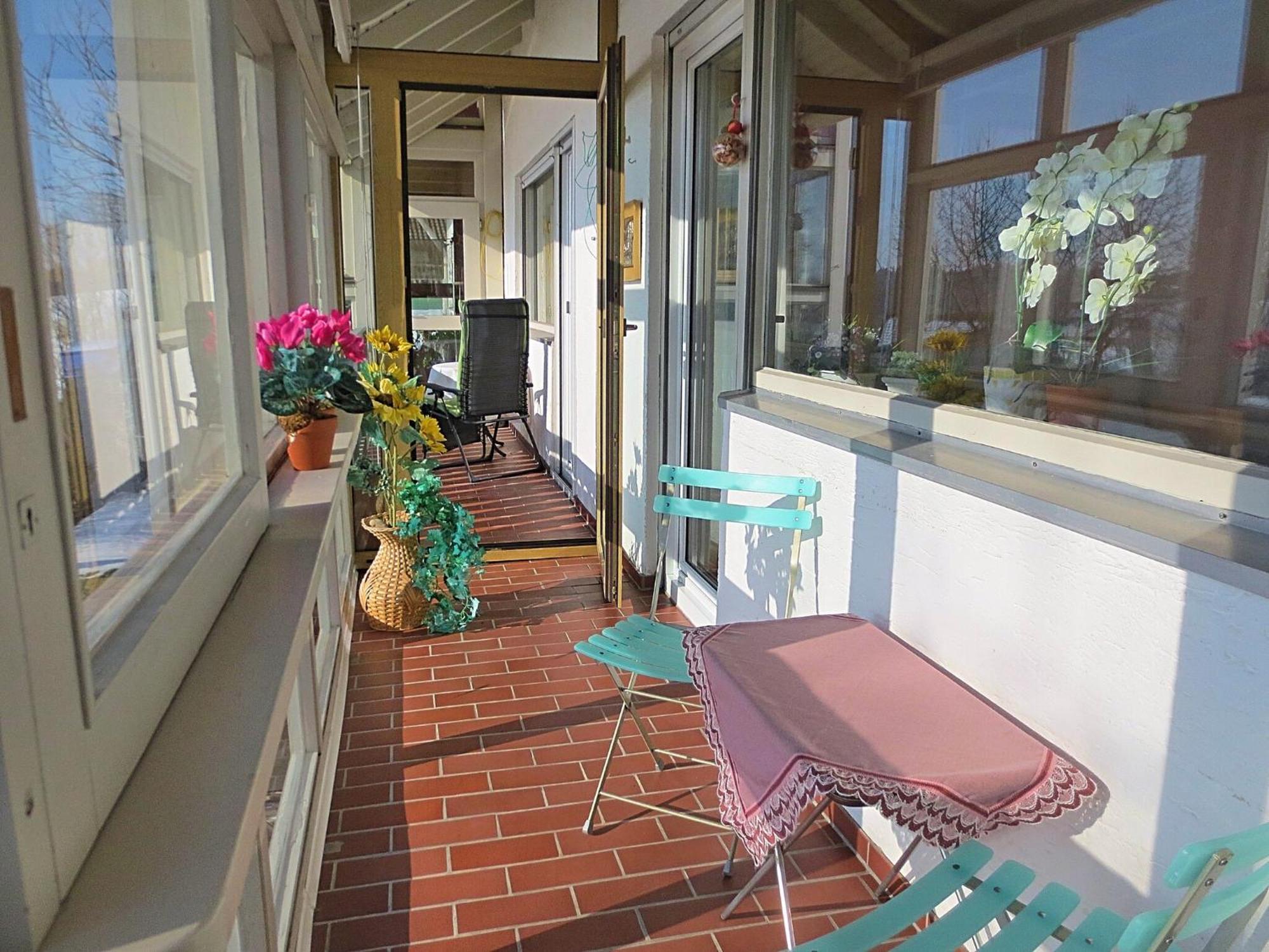 Welcoming Chalet Near Forest In 론바크 외부 사진